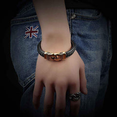 Stylish Men's Gold bracelet with Leather Stylish Men's Gold bracelet with Leather
